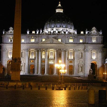 Vatican White Domus Rzym Zewnętrze zdjęcie